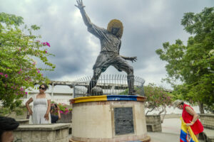 Descubre santa marta - Monumento pibe valderrama